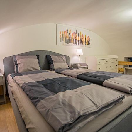 Apartamento Cosy Flat In The Dob Street - Sapphire Budapest Exterior foto