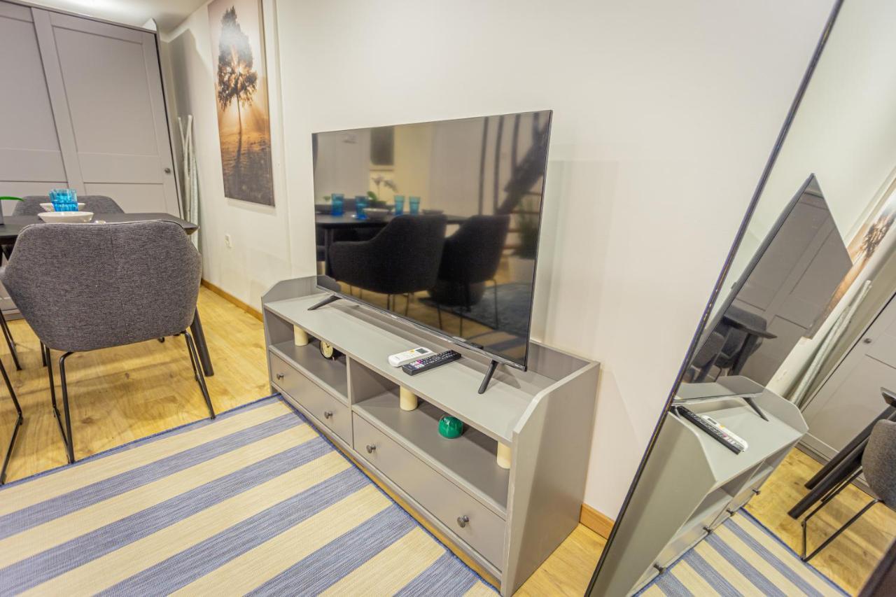 Apartamento Cosy Flat In The Dob Street - Sapphire Budapest Exterior foto